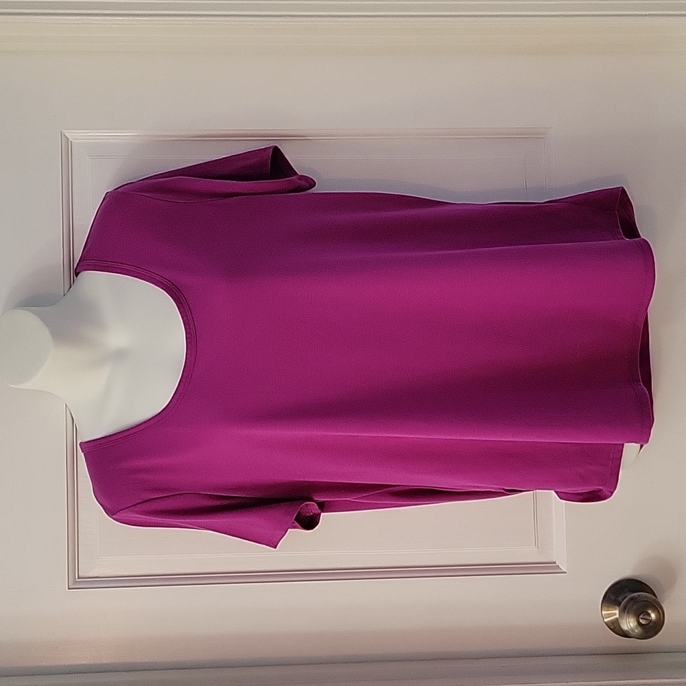 Old Navy Crossover Open Back Tee
